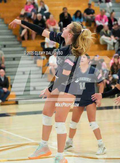 Thumbnail 1 in JV: Chatfield @ Columbine photogallery.