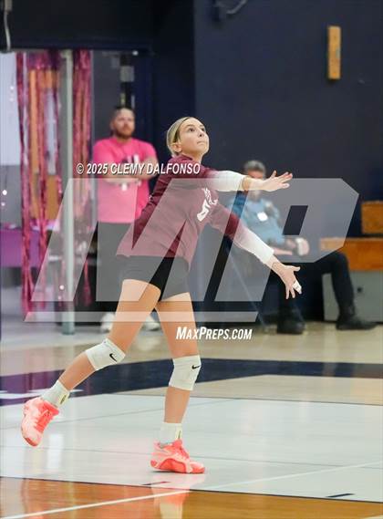 Thumbnail 2 in JV: Chatfield @ Columbine photogallery.