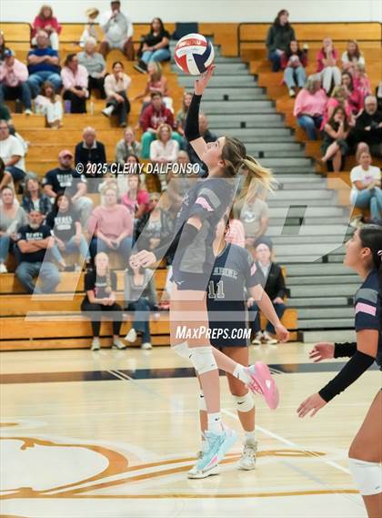 Thumbnail 1 in JV: Chatfield @ Columbine photogallery.