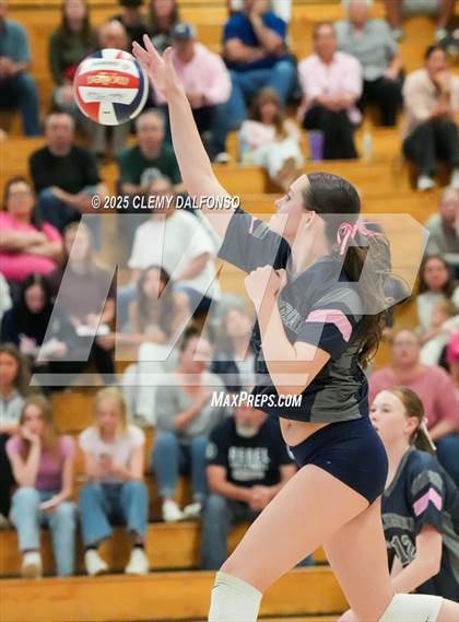 Thumbnail 2 in JV: Chatfield @ Columbine photogallery.