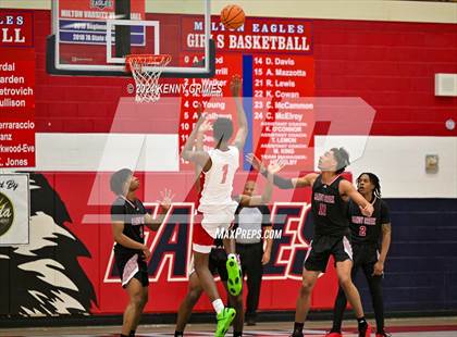 Thumbnail 3 in Sandy Creek vs. Osborne (Longhorn Classic) photogallery.