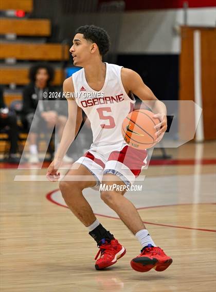 Thumbnail 2 in Sandy Creek vs. Osborne (Longhorn Classic) photogallery.