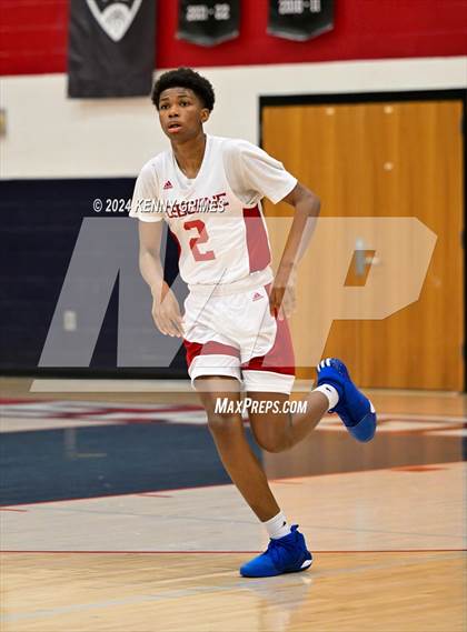 Thumbnail 2 in Sandy Creek vs. Osborne (Longhorn Classic) photogallery.