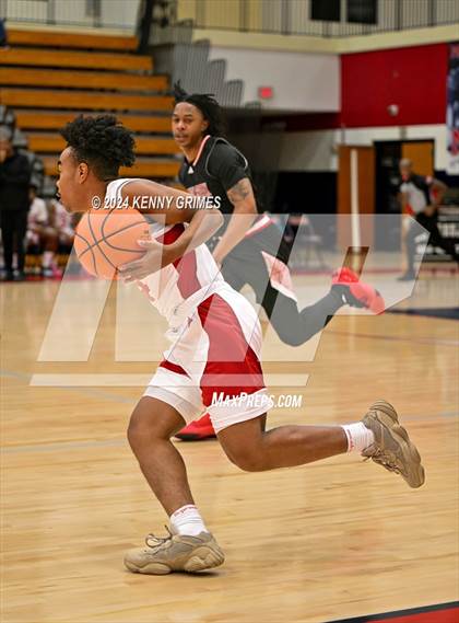 Thumbnail 3 in Sandy Creek vs. Osborne (Longhorn Classic) photogallery.