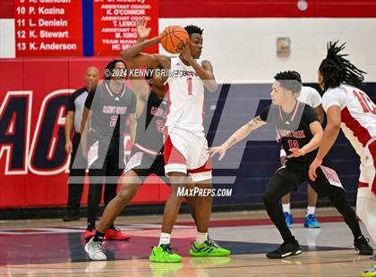 Thumbnail 2 in Sandy Creek vs. Osborne (Longhorn Classic) photogallery.
