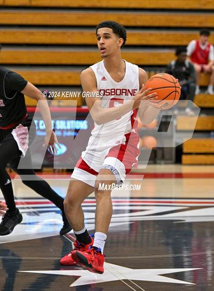 Thumbnail 3 in Sandy Creek vs. Osborne (Longhorn Classic) photogallery.