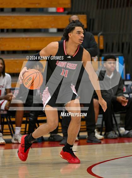 Thumbnail 2 in Sandy Creek vs. Osborne (Longhorn Classic) photogallery.