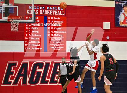 Thumbnail 2 in Sandy Creek vs. Osborne (Longhorn Classic) photogallery.