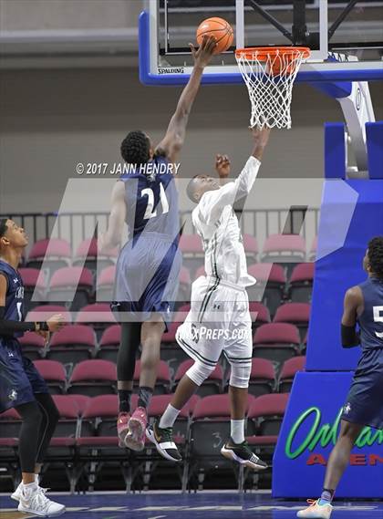 Thumbnail 3 in Chino Hills vs. George Washington (Tarkanian Classic) photogallery.