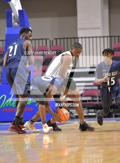 Thumbnail 2 in Chino Hills vs. George Washington (Tarkanian Classic) photogallery.