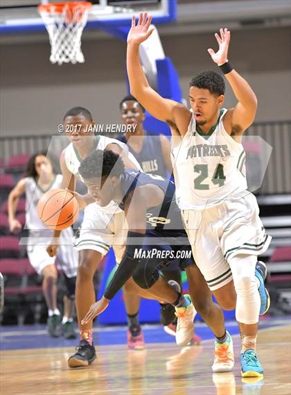 Thumbnail 2 in Chino Hills vs. George Washington (Tarkanian Classic) photogallery.