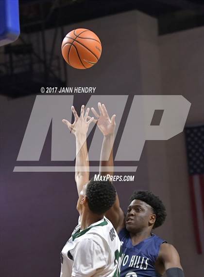 Thumbnail 1 in Chino Hills vs. George Washington (Tarkanian Classic) photogallery.