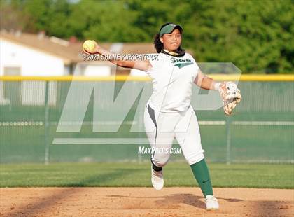 Thumbnail 3 in Desoto @ Cedar Hill photogallery.