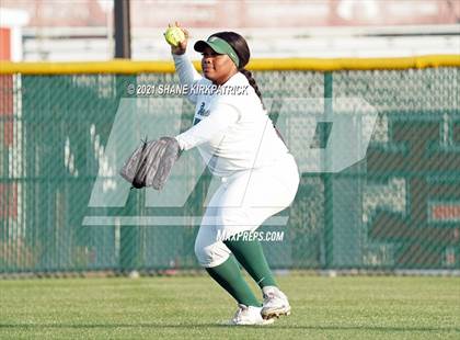 Thumbnail 1 in Desoto @ Cedar Hill photogallery.