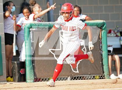 Thumbnail 2 in Desoto @ Cedar Hill photogallery.