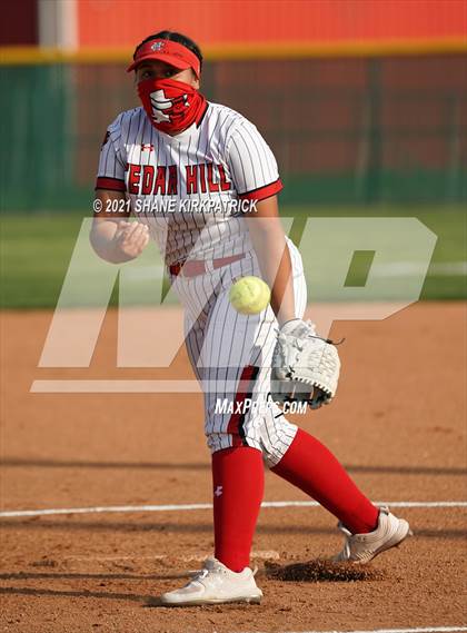 Thumbnail 1 in Desoto @ Cedar Hill photogallery.