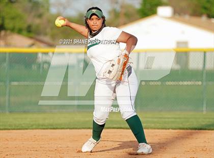 Thumbnail 1 in Desoto @ Cedar Hill photogallery.