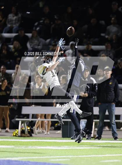 Thumbnail 1 in JV: Windsor @ Marin Catholic photogallery.