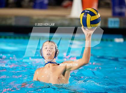 Thumbnail 1 in JV: American @ Foothill photogallery.