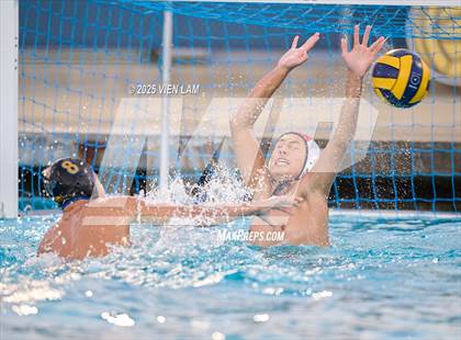 Thumbnail 3 in JV: American @ Foothill photogallery.