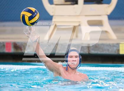 Thumbnail 2 in JV: American @ Foothill photogallery.