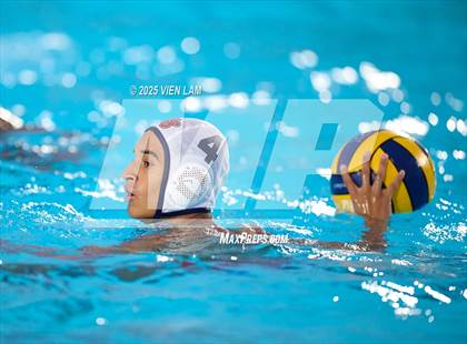 Thumbnail 1 in JV: American @ Foothill photogallery.
