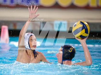 Thumbnail 1 in JV: American @ Foothill photogallery.