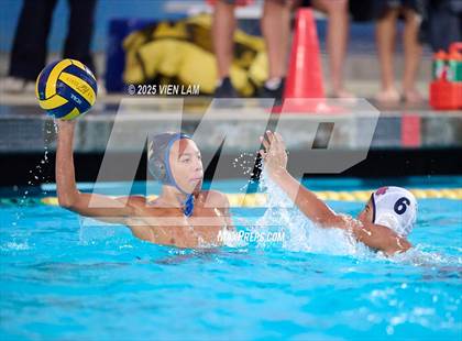 Thumbnail 1 in JV: American @ Foothill photogallery.