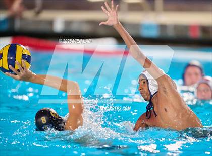 Thumbnail 3 in JV: American @ Foothill photogallery.