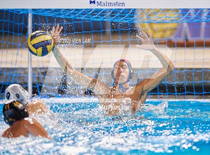 Thumbnail 1 in JV: American @ Foothill photogallery.