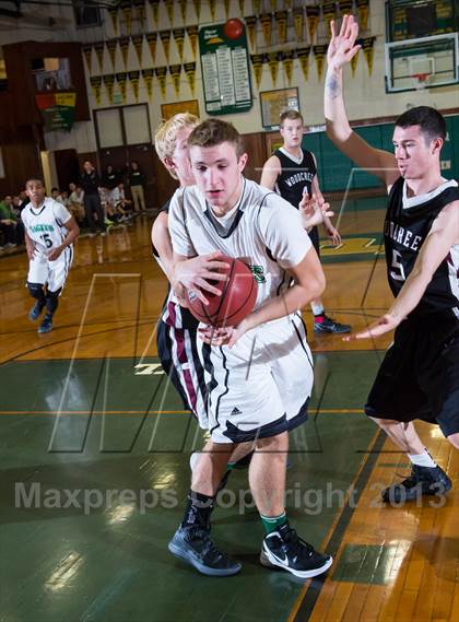 Thumbnail 1 in El Camino vs. Woodcreek (Kendall Arnett tournament) photogallery.