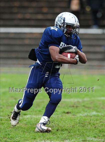 Thumbnail 1 in Branford @ Hillhouse photogallery.