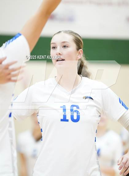 Thumbnail 2 in Notre Dame Prep vs. Rochester (Notre Dame Prep Quad) photogallery.