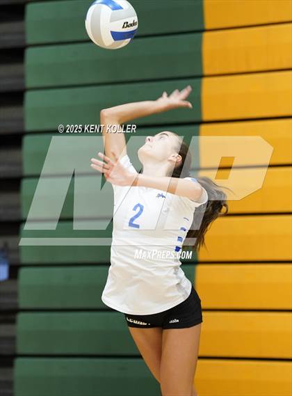 Thumbnail 2 in Notre Dame Prep vs. Rochester (Notre Dame Prep Quad) photogallery.