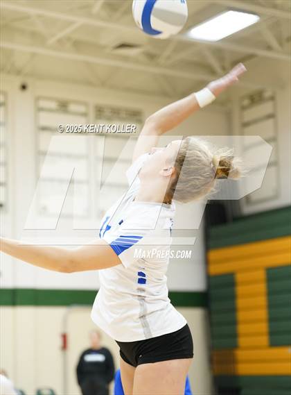 Thumbnail 1 in Notre Dame Prep vs. Rochester (Notre Dame Prep Quad) photogallery.