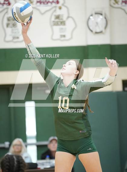 Thumbnail 1 in Notre Dame Prep vs. Rochester (Notre Dame Prep Quad) photogallery.