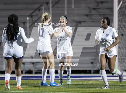 Thumbnail 1 in Bowie vs Bell (LD Bell Blue Raider Invitational) photogallery.