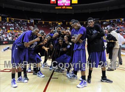 Thumbnail 3 in Chavez vs. Mountain View (AIA 5A-I State Tournament) photogallery.