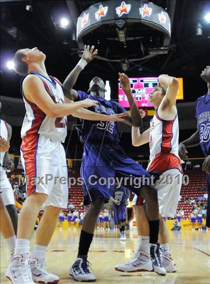 Thumbnail 1 in Chavez vs. Mountain View (AIA 5A-I State Tournament) photogallery.
