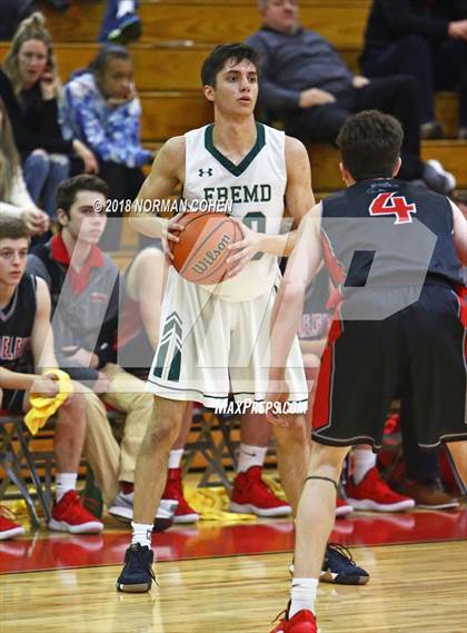 Thumbnail 2 in Fremd vs. Mundelein photogallery.