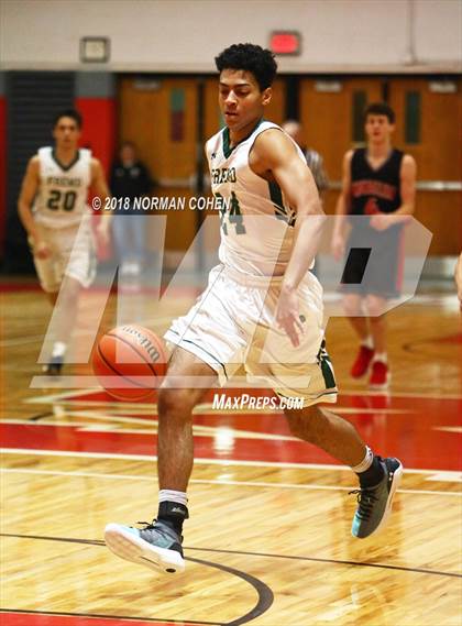 Thumbnail 3 in Fremd vs. Mundelein photogallery.