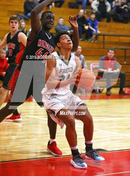 Thumbnail 2 in Fremd vs. Mundelein photogallery.