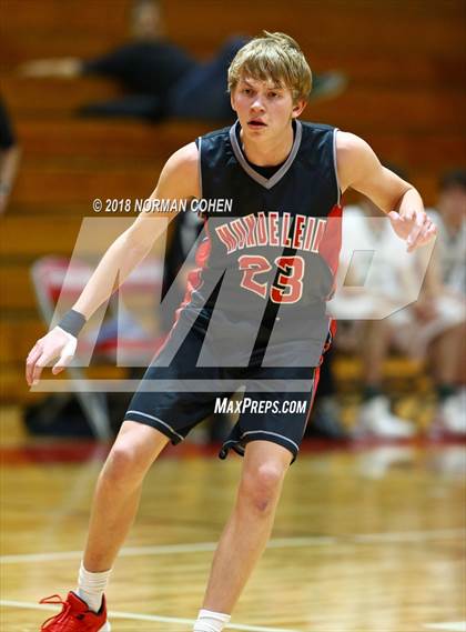 Thumbnail 1 in Fremd vs. Mundelein photogallery.