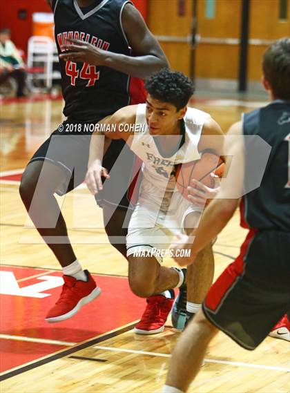 Thumbnail 1 in Fremd vs. Mundelein photogallery.