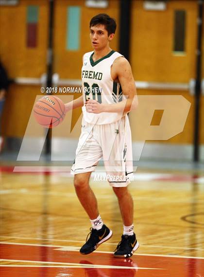 Thumbnail 1 in Fremd vs. Mundelein photogallery.