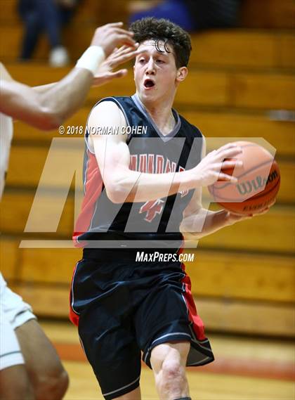 Thumbnail 1 in Fremd vs. Mundelein photogallery.