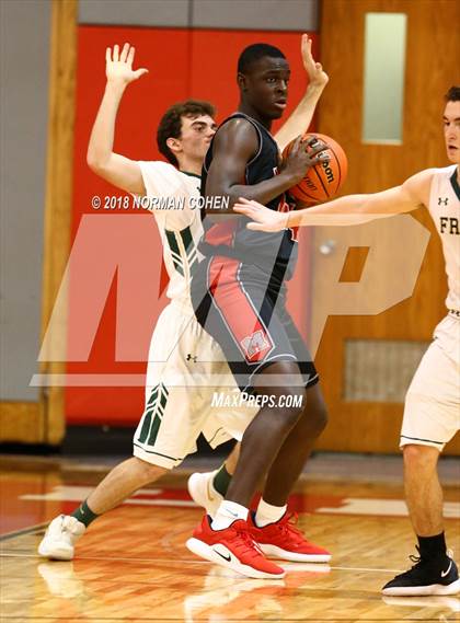 Thumbnail 2 in Fremd vs. Mundelein photogallery.