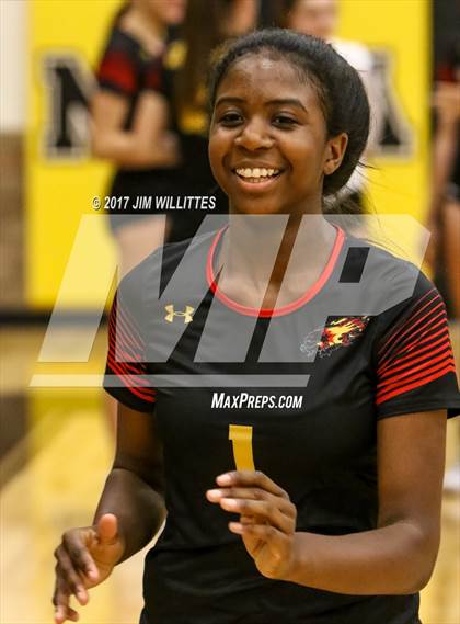 Thumbnail 1 in Chaparral vs. Queen Creek (AIA 5A Semifinal)  photogallery.