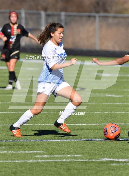 Thumbnail 3 in Coronado @ Nolan Catholic (National Elite Prep Showcase) photogallery.