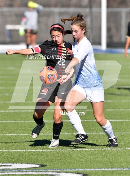 Thumbnail 3 in Coronado @ Nolan Catholic (National Elite Prep Showcase) photogallery.